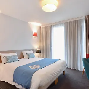 Appart'city Confort Grand Palais Aparthotel